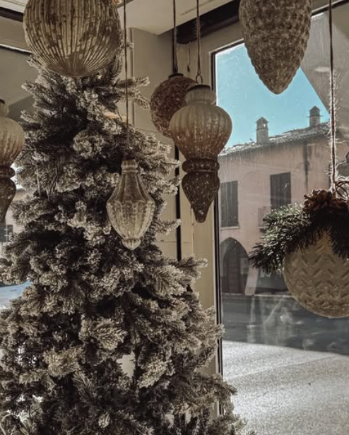 Addobbare casa con il cuore: Regole per un Natale che racconta di te ❤️