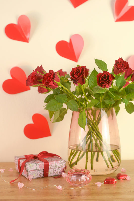 Dillo con un regalo: Celebra ogni forma d’amore a San Valentino