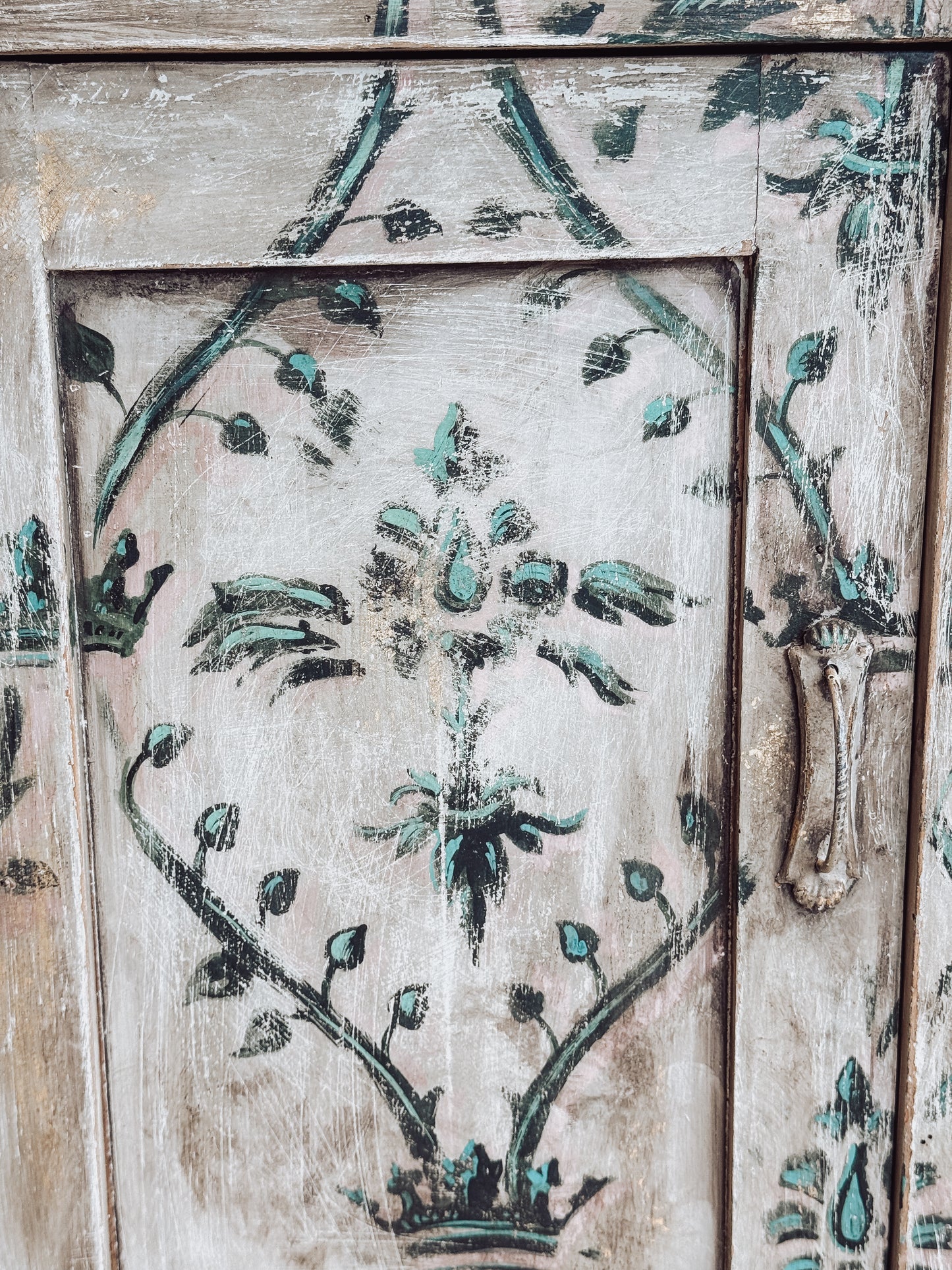 PEZZO UNICO - Mobiletto Nuovo Barocco