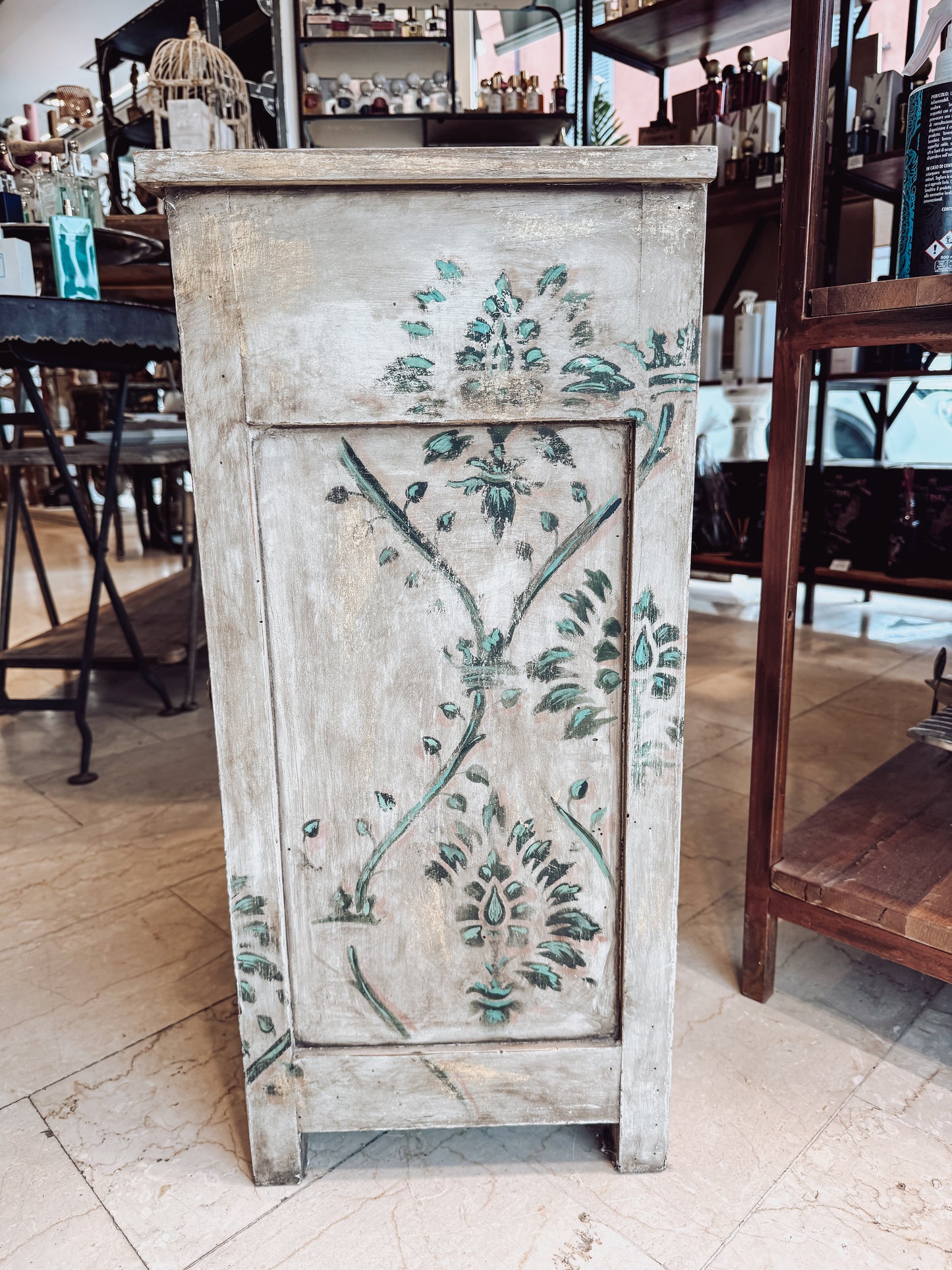 PEZZO UNICO - Mobiletto Nuovo Barocco