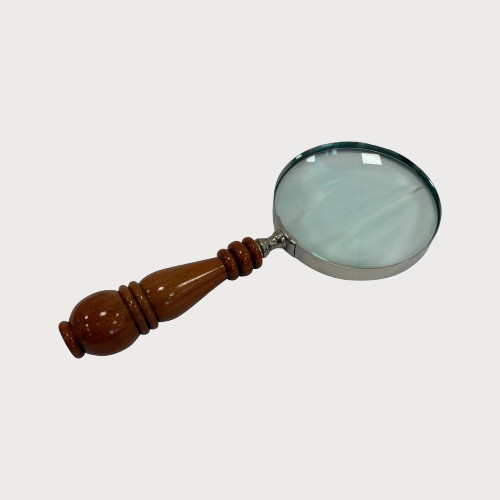 Lente di ingrandimento “Il Cercatore”